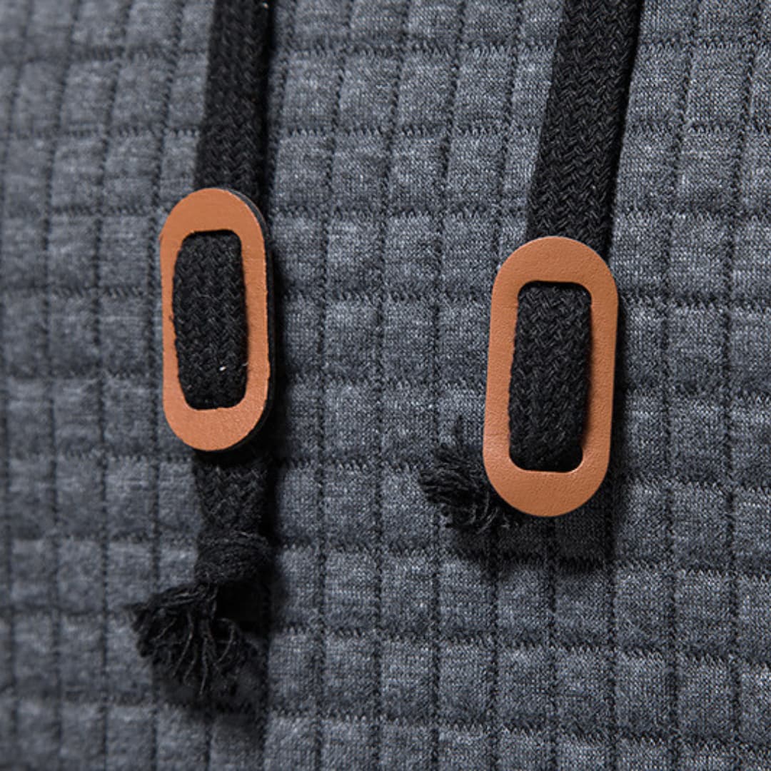 Jonathan - Essential Hoodie